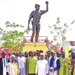 Burkina Faso – Chad: President Déby pays tribute to Thomas Sankara